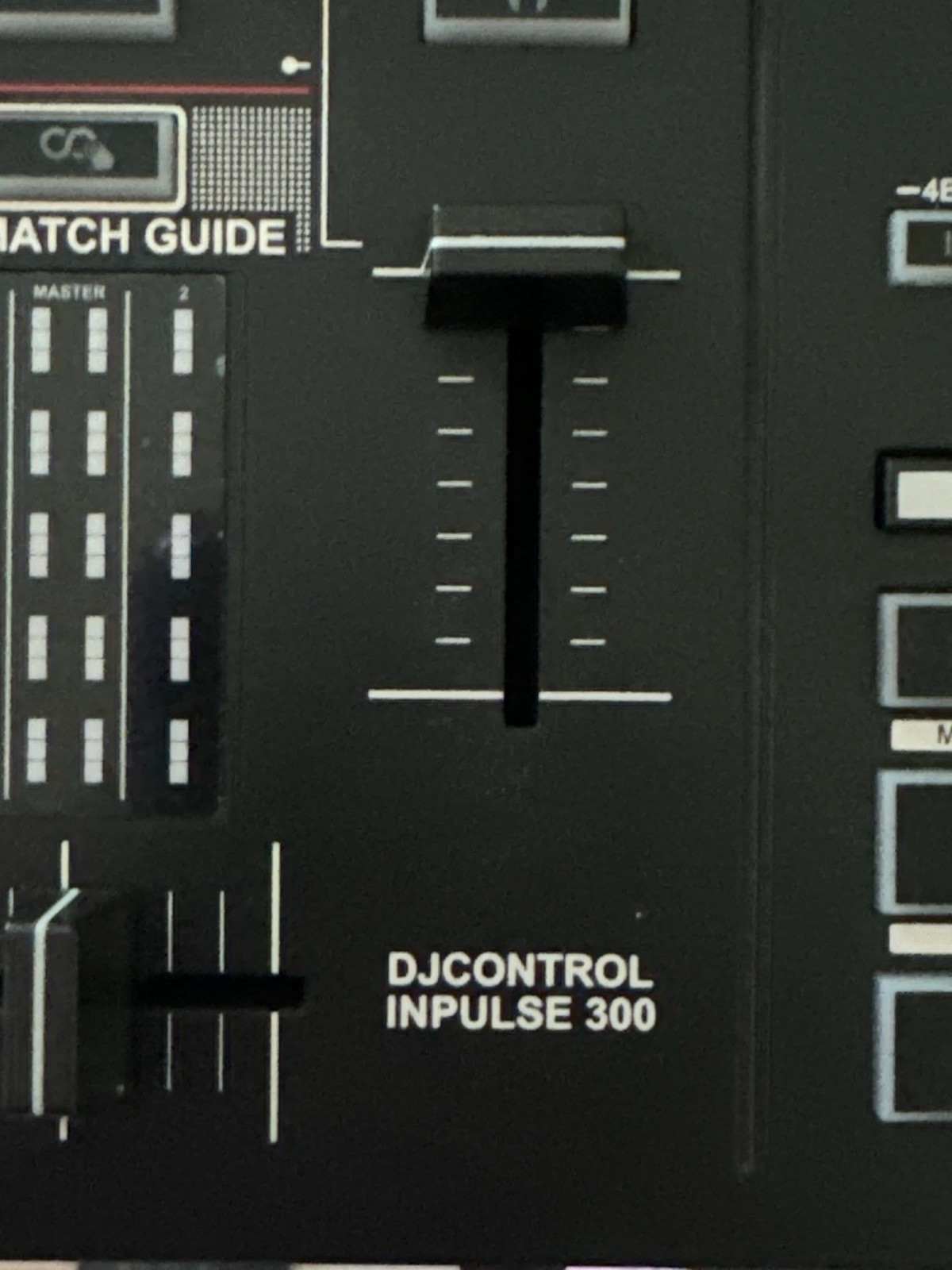 Hercules Inpulse 300 DJ Console (Windows-Mac usb serato-djuced)