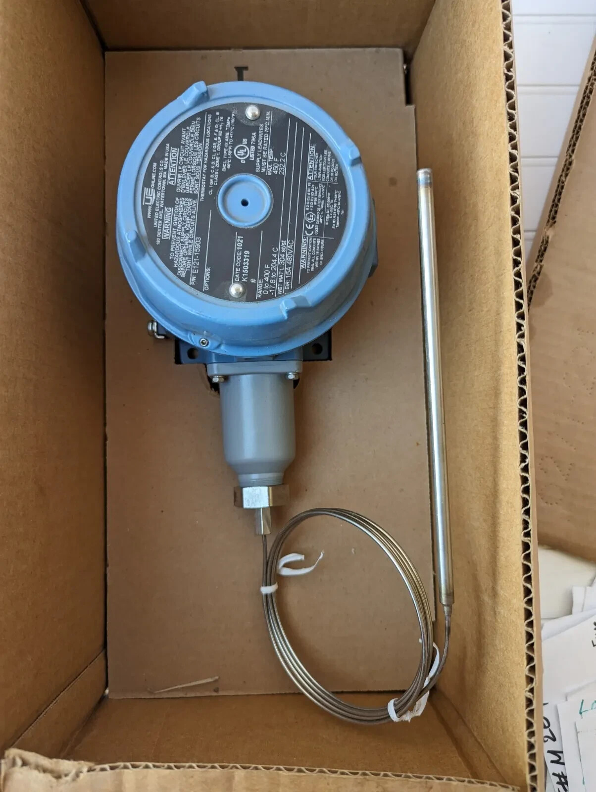 United Electric Control Pressure Switch E121-15903 0 to 400F -17.8 to 204.4 C
