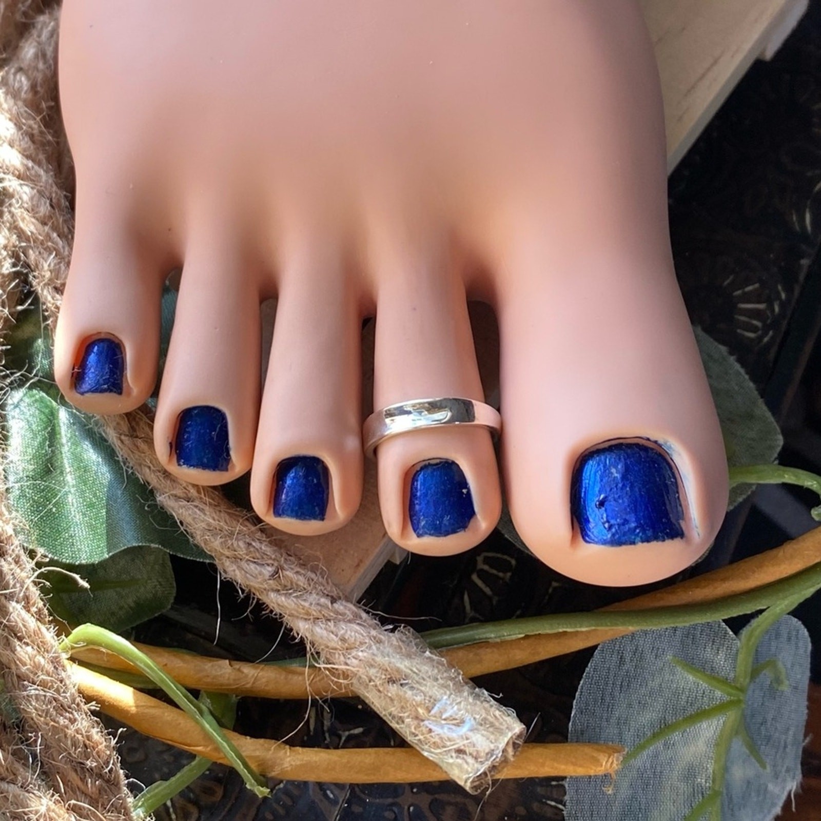 Sterling Silver Concave Toe Ring Midi Ring