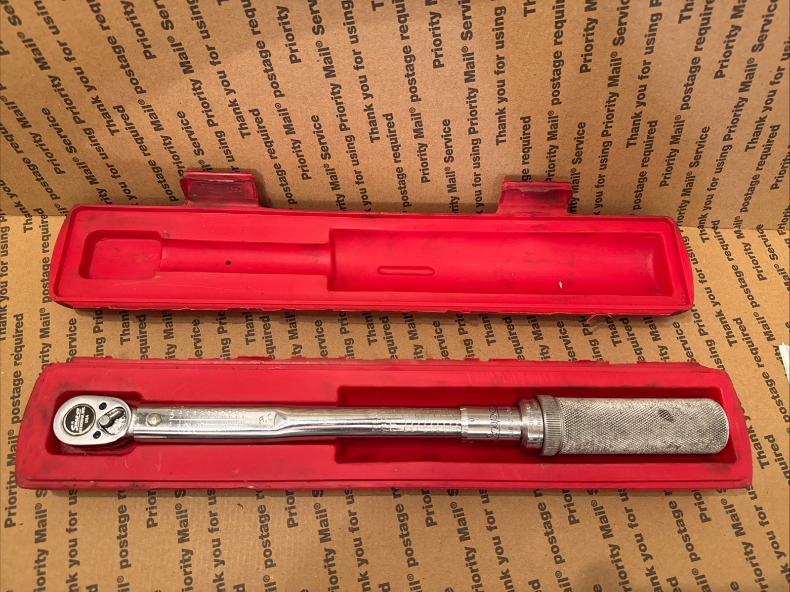 Vintage Snap-On QJR-2100C Torque Wrench  3/8" Drive 15-100 Ft Lbs (Broken Case)