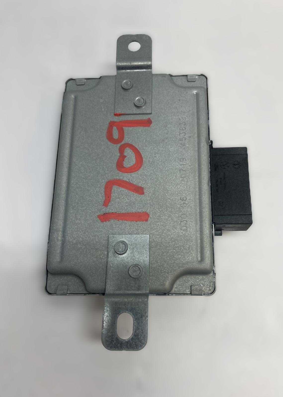 2019 LINCOLN NAVIGATOR POWER SUPPLY VOLTAGE STABILIZATION MODULE EB3T-14B526-AA