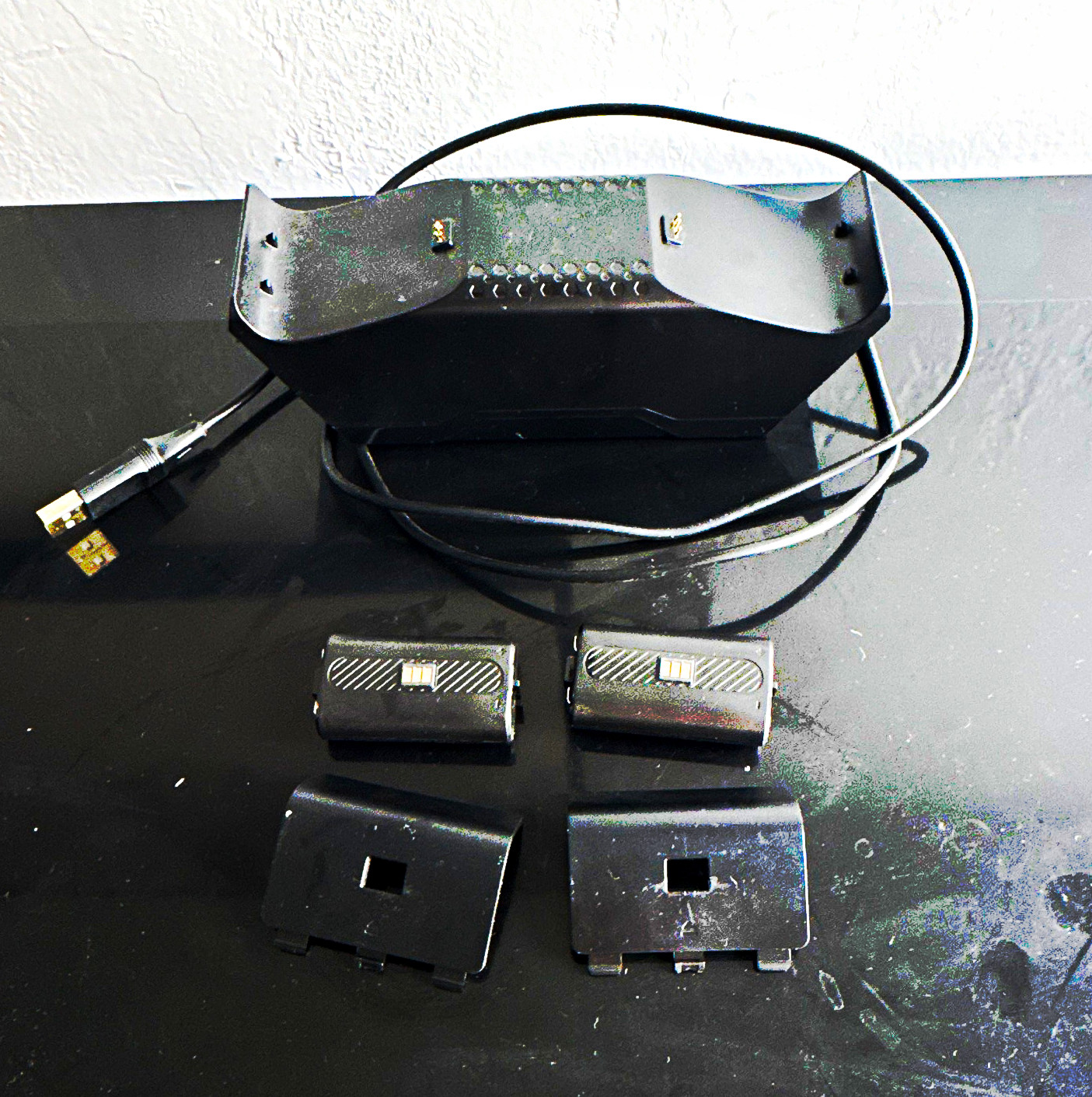 Black Dual Controller Charging Dock Station, USB Wired, 2 Battery Packs + Covers