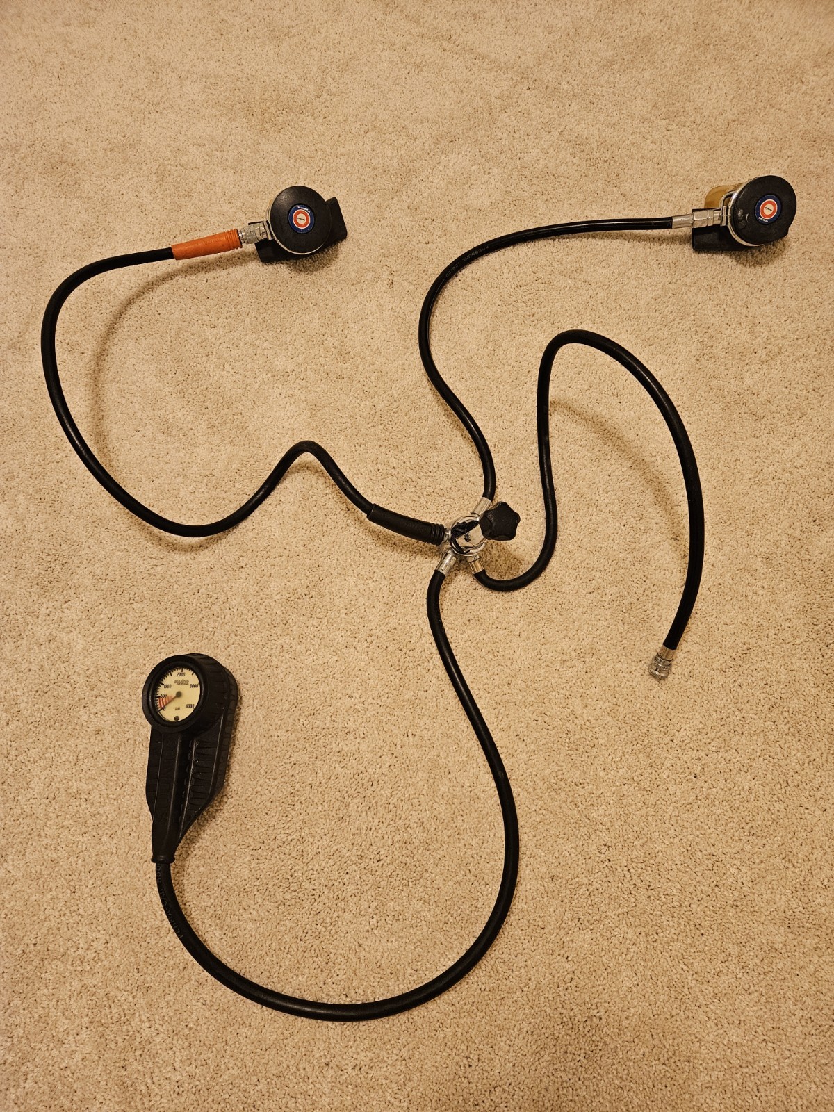 Mares MR 12 III Regulator Octopus w/Suunto Gauge Set Compass Untested