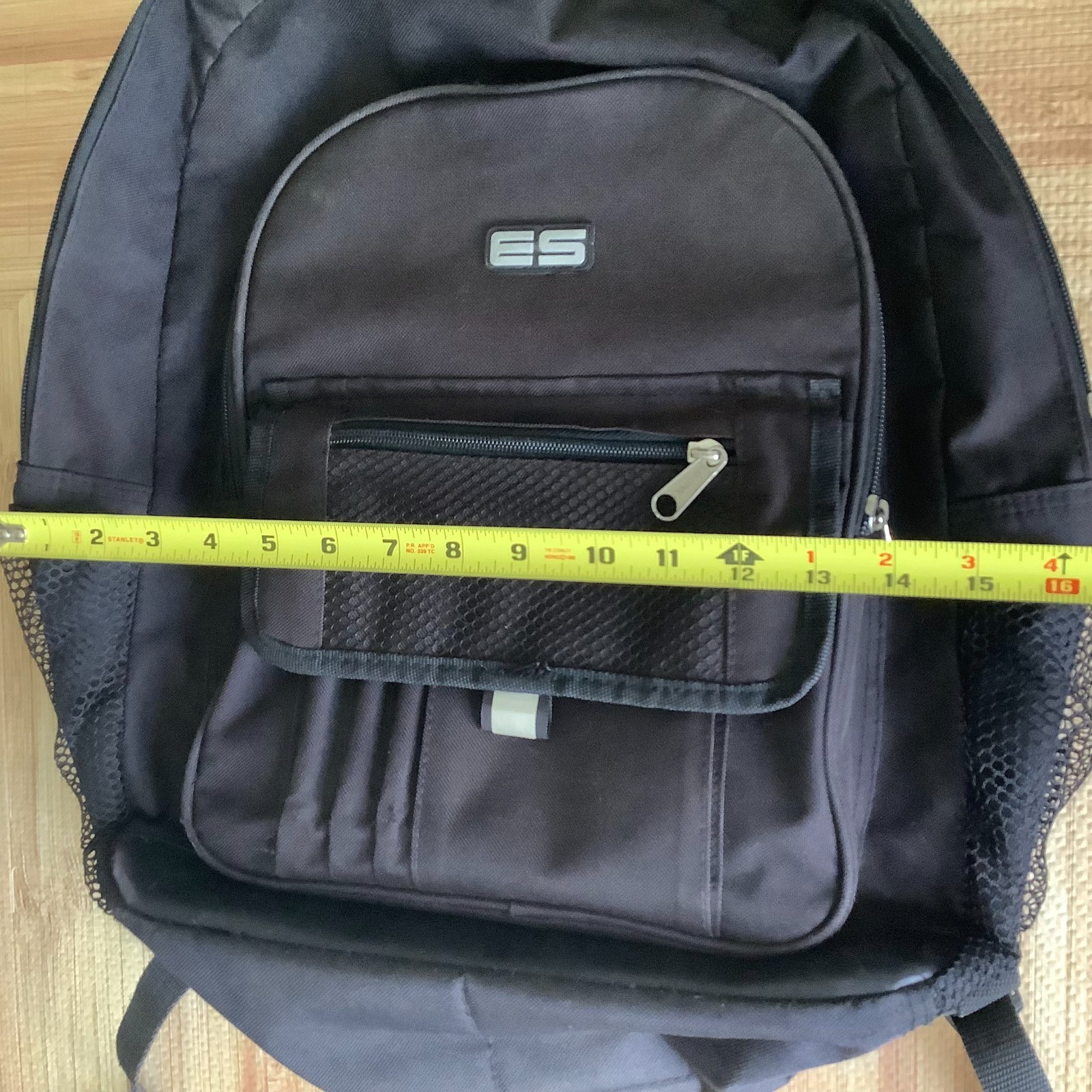 ES Eastsport Black Large Backpack w/Flaws See Pictures