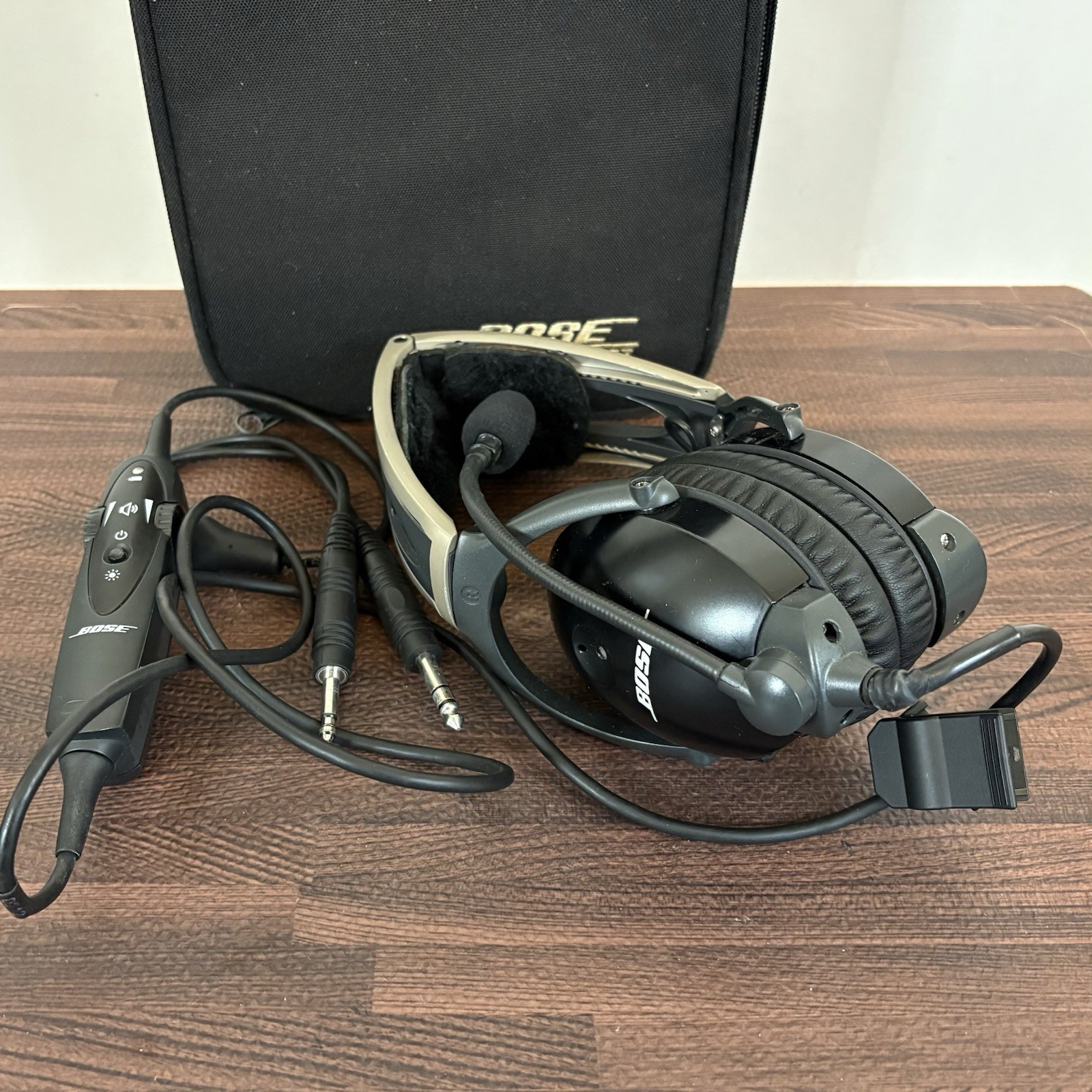 Bose X Aviation A10 Dual GA Plugs Headset AHX-32-01