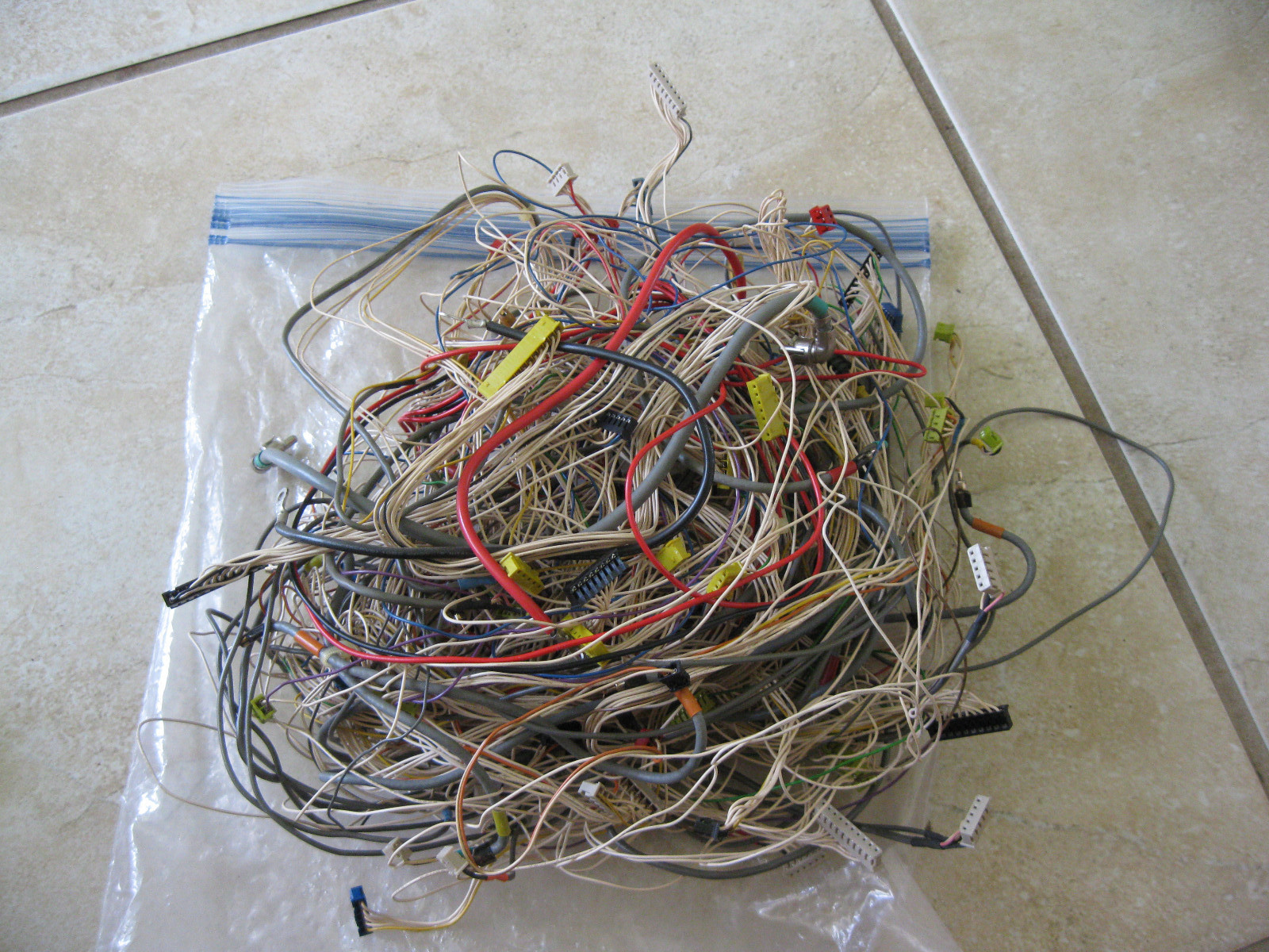 Yaesu FT-1000  FT-1000D Internal wiring set in Very Good shape