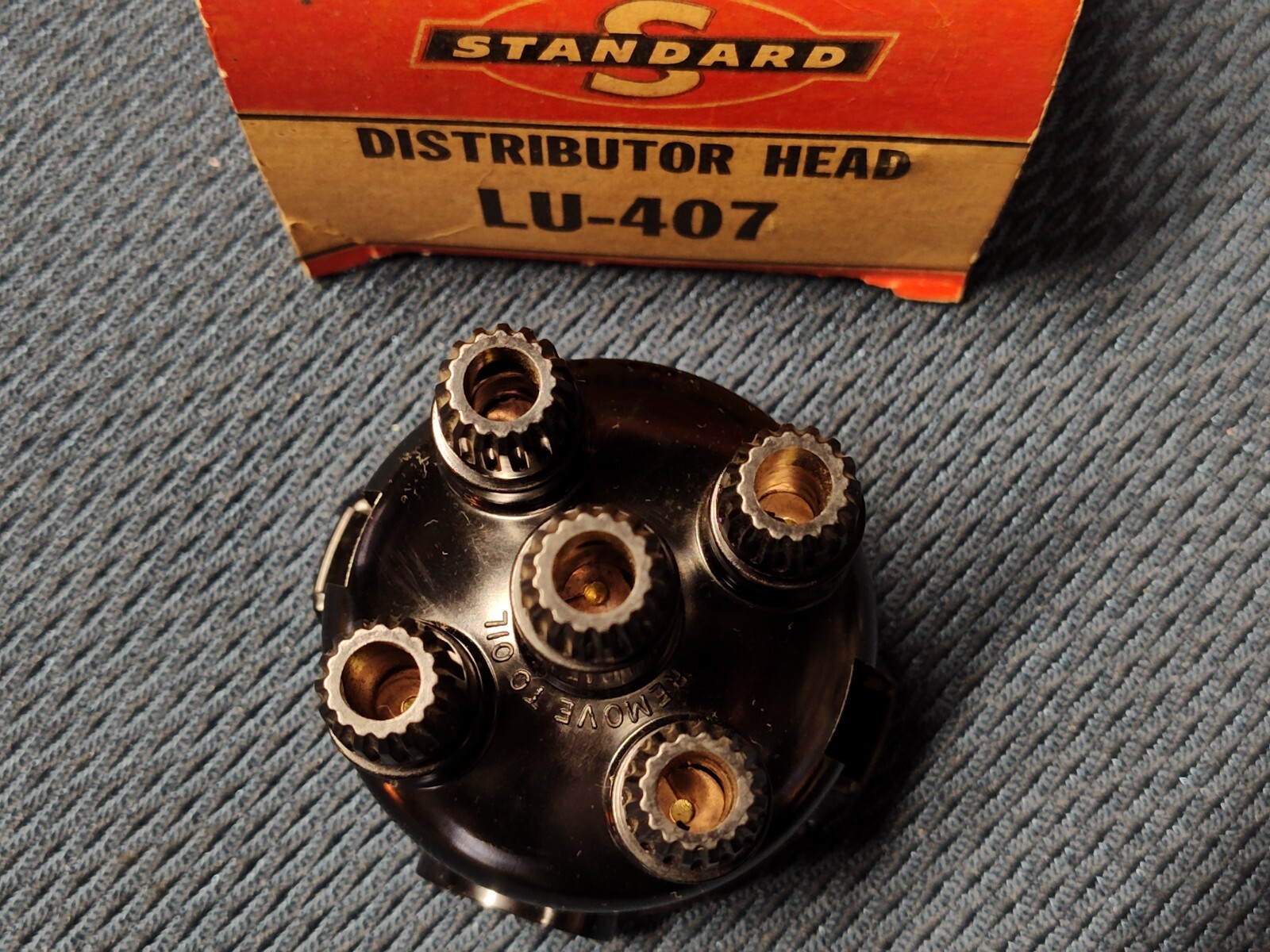 Distributor Cap Standard LU407 appl from 1951-76
