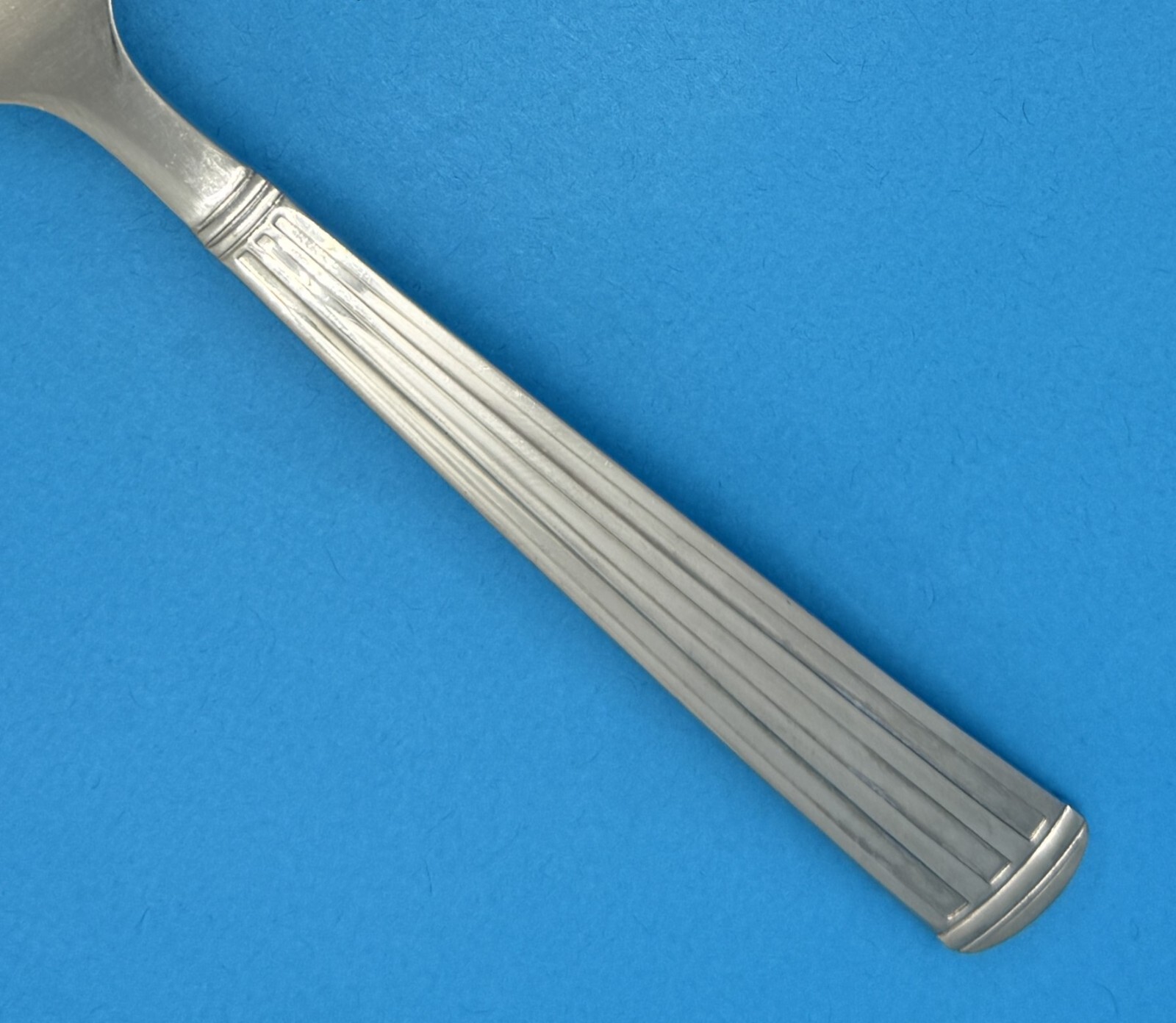 WALLACE COLUMN GLOSSY 18/10 STAINLESS FLATWARE RIDGES & BANDS CHINA - CHOICE