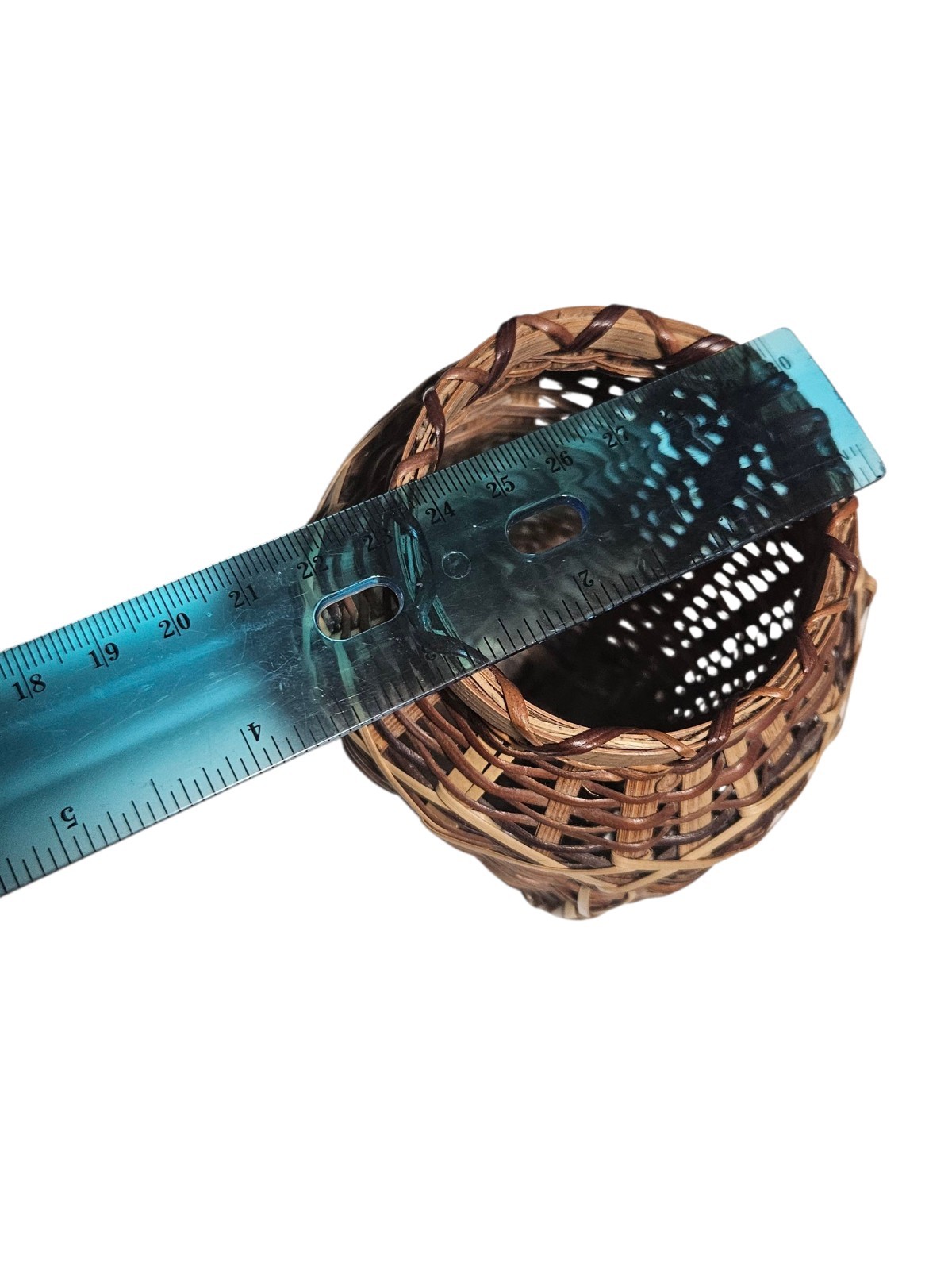 Basket Straw Wicker 4in