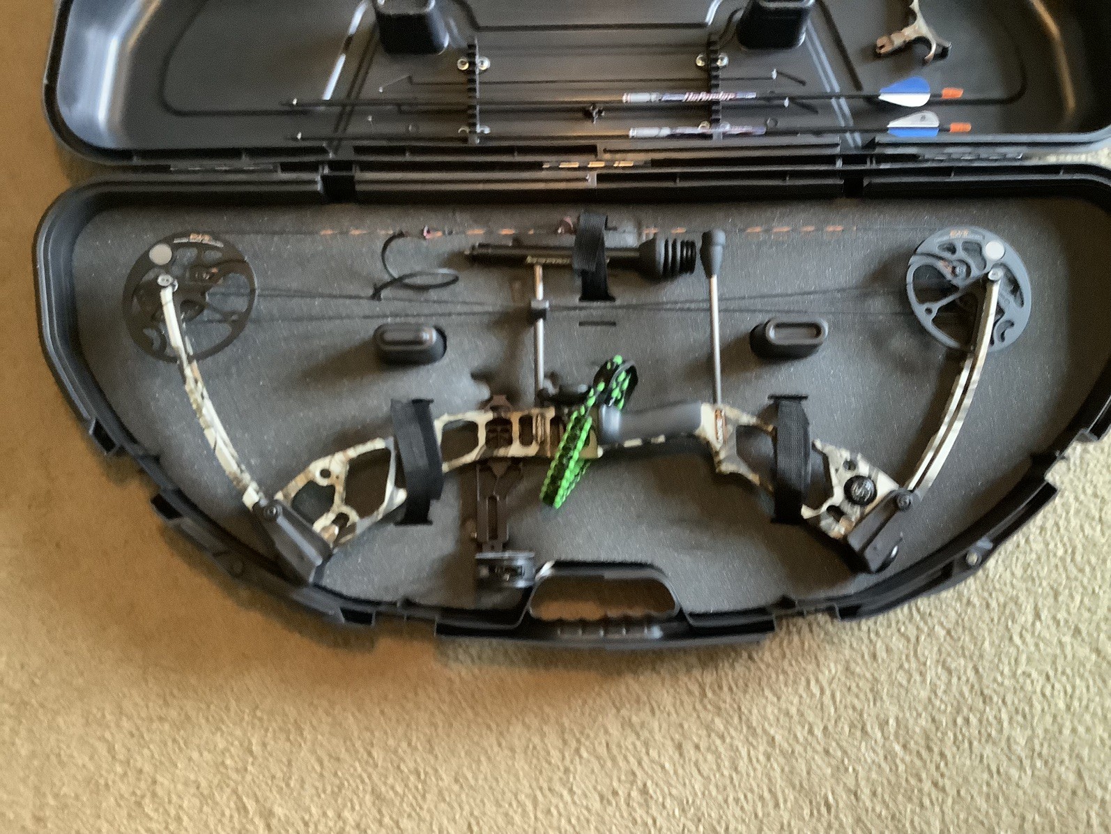 Used Mission Hype DTX Right Hand Camo Bow Pkg