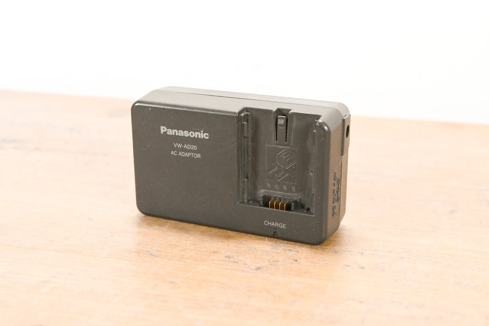 Panasonic VW-AD20 AC Adapter (NO POWER SUPPLY) CG011JU