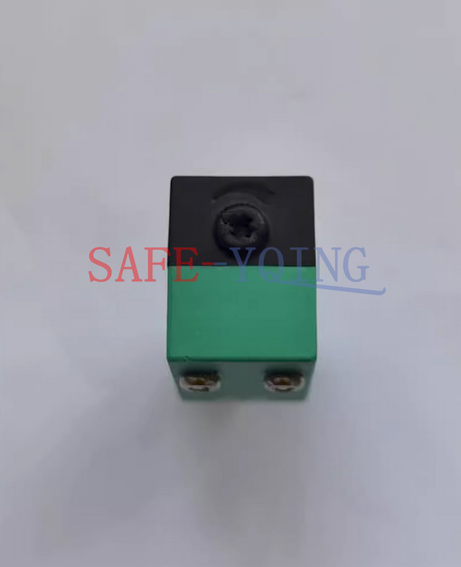 Used 1PC Pepperl+Fuchs Photoelectric switch ML6-8-H-120-RT/59/65a/95/136