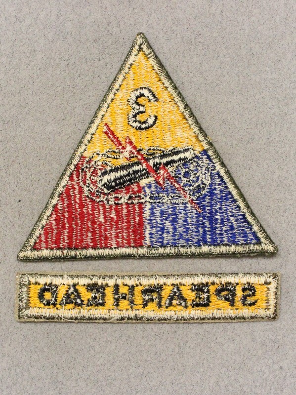 Army patch 6704: 3rd Armored Div "SPEARHEAD" set - cut edge