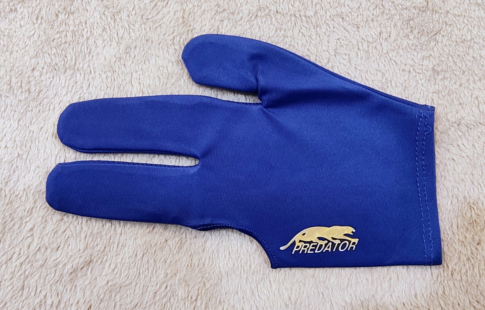 New Predator Left Hand Billiards Glove * 3-Finger * Blue * Size SM/Med