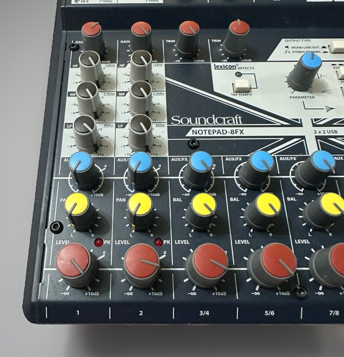 Soundcraft ‎Notepad-8FX Analog Mixer USBx2 Podcast