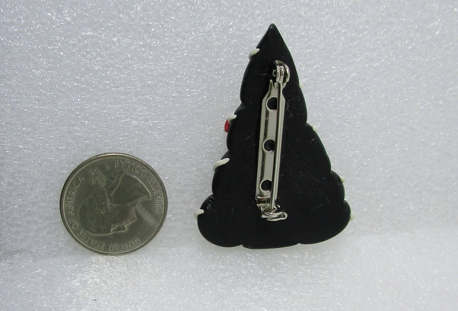 Gone Troppo Handcrafted Clay Black Christmas Tree / Candy Canes Pin