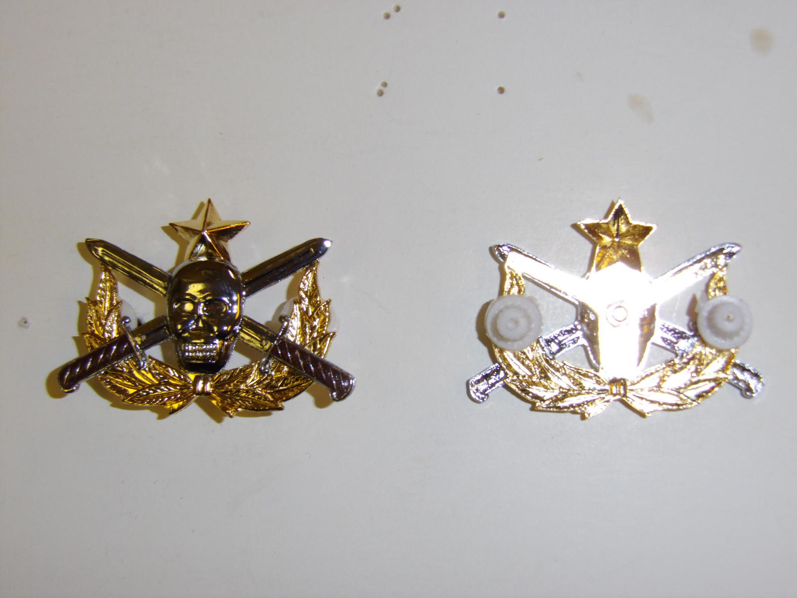 b1497 Vietnam Era LAOS Royal Laotian Commando  Badge IR12C