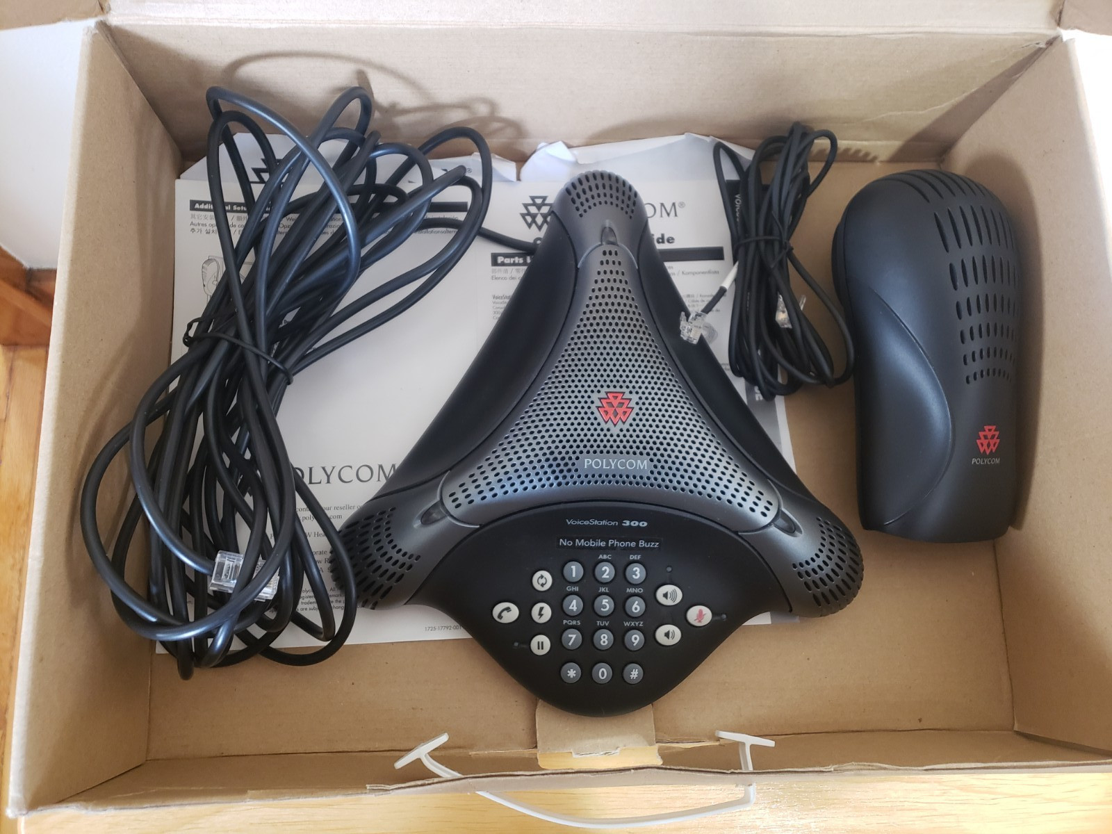 POLYCOM Voicestation 300 CONFERENCE PHONE Mint Condition, Instructions and Box