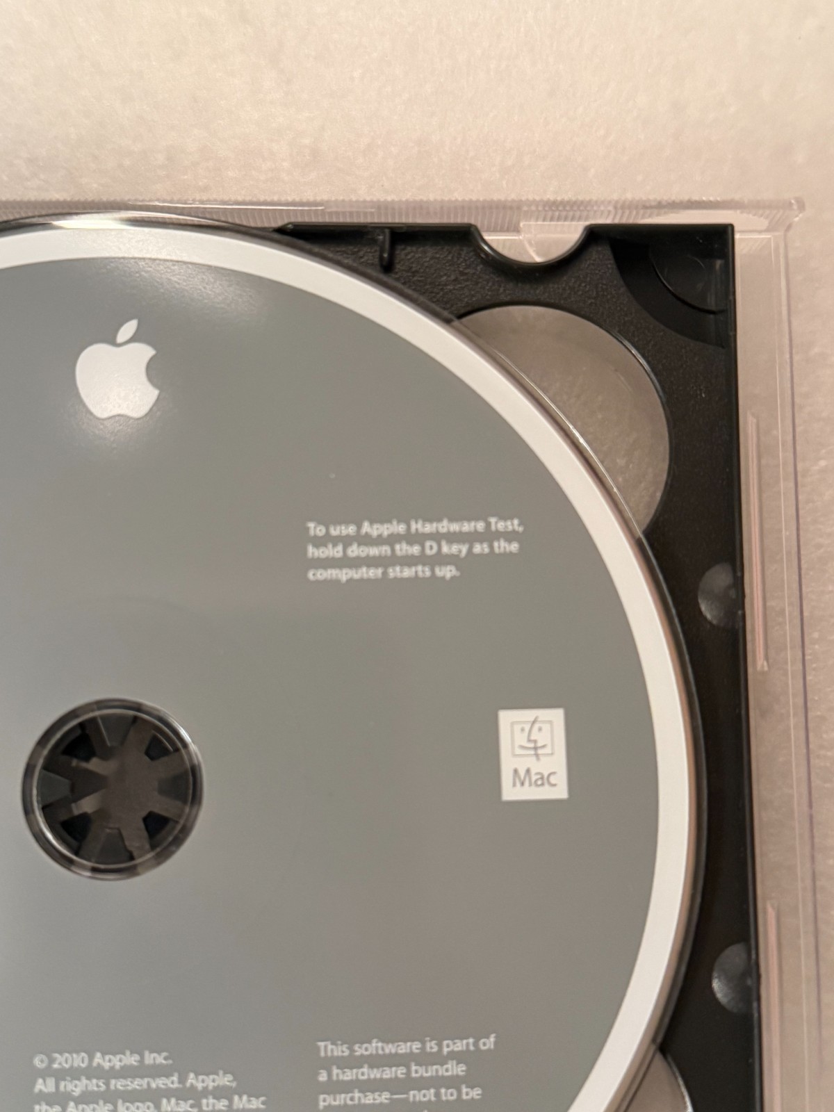 13-inch MacBook Pro OS X Install DVD Ver 10.63 & Application DVD AHT Ver 3A192