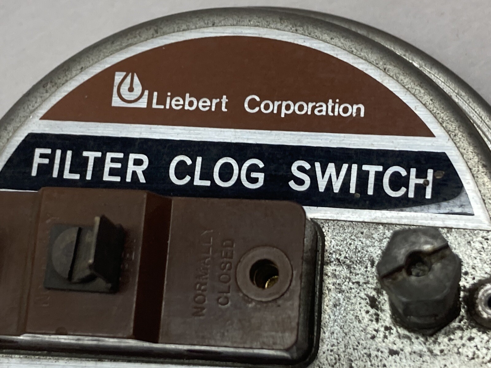 TDI,AP4268,Liebert Filter Clog Switch