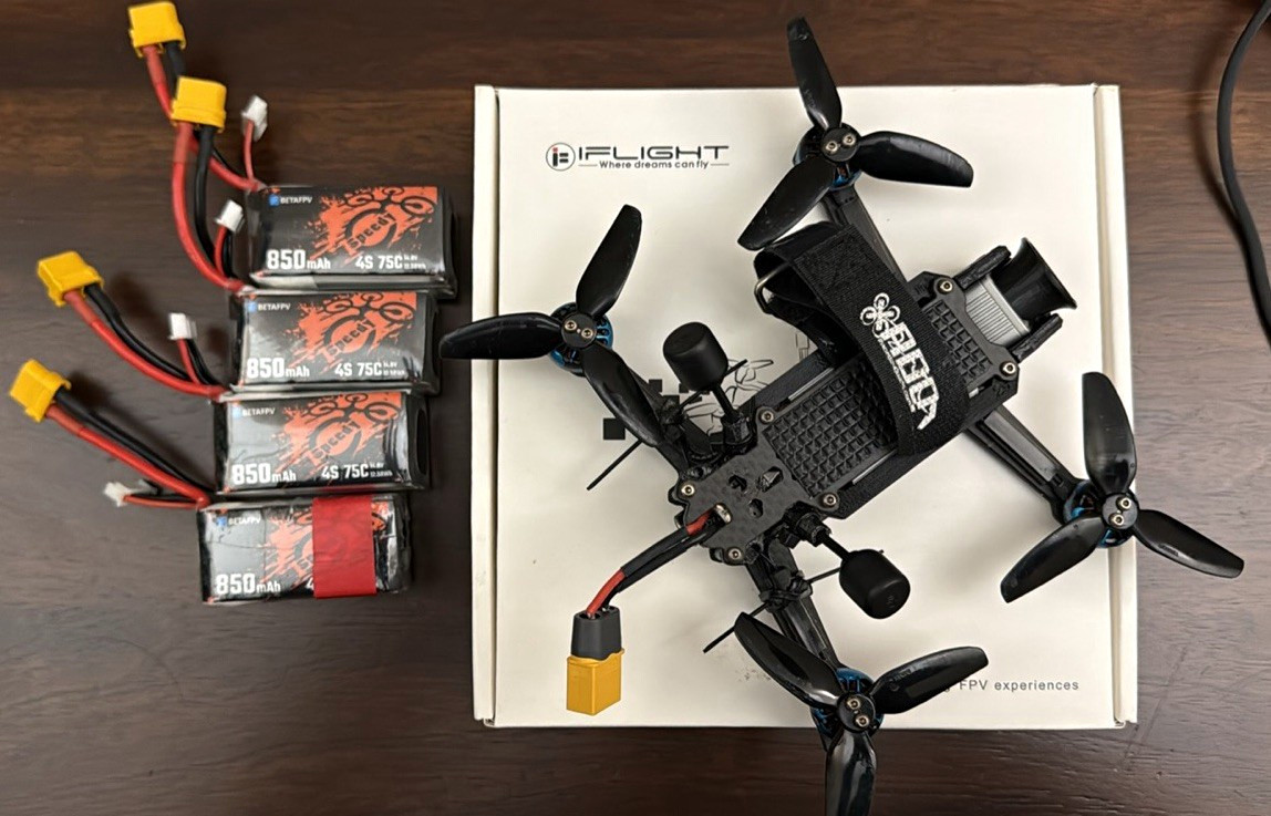 iFlight TITAN H3 HD 3” FPV DJI Digital Air Unit FrSky XM+ BNF + 4 850mah 4s