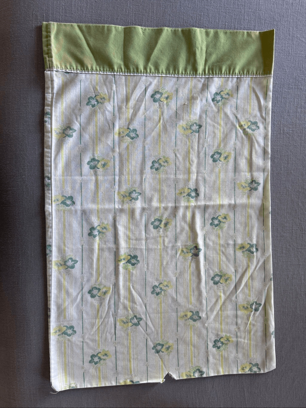 Vintage cream pastel green 70s standard pillowcase floral retro