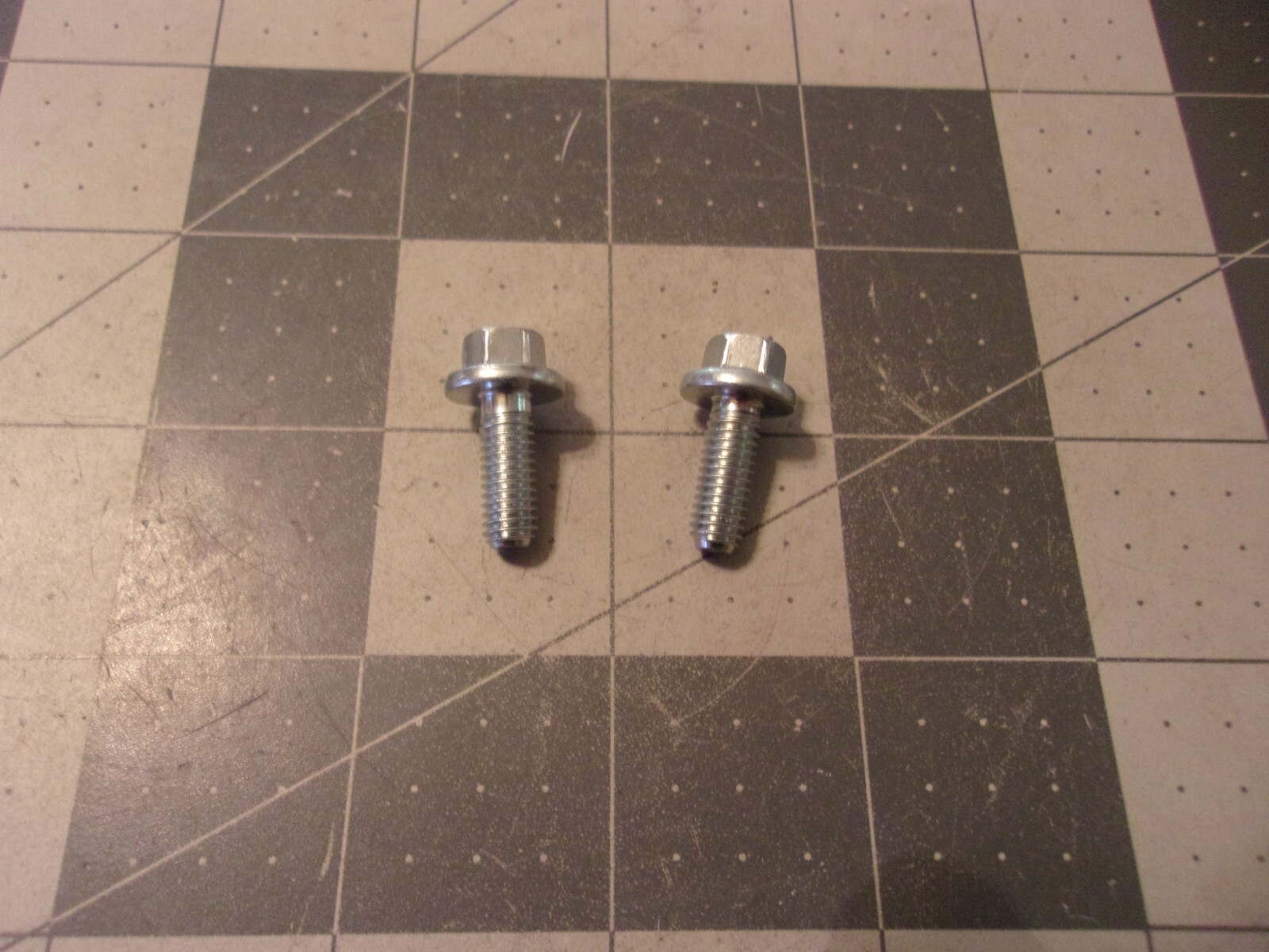 Perkins 2314F004 (2) Breather Screws 1104C-44TA