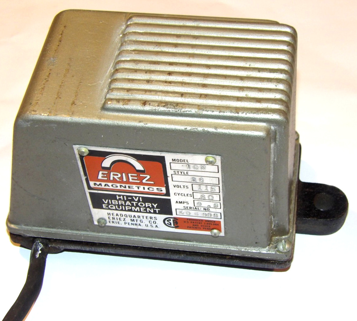 ERIEZ MAGNETICS HI-VI VIBRATORY FEEDER! MODEL 10N,STYLE 26! WORKS! 115VAC! USA!