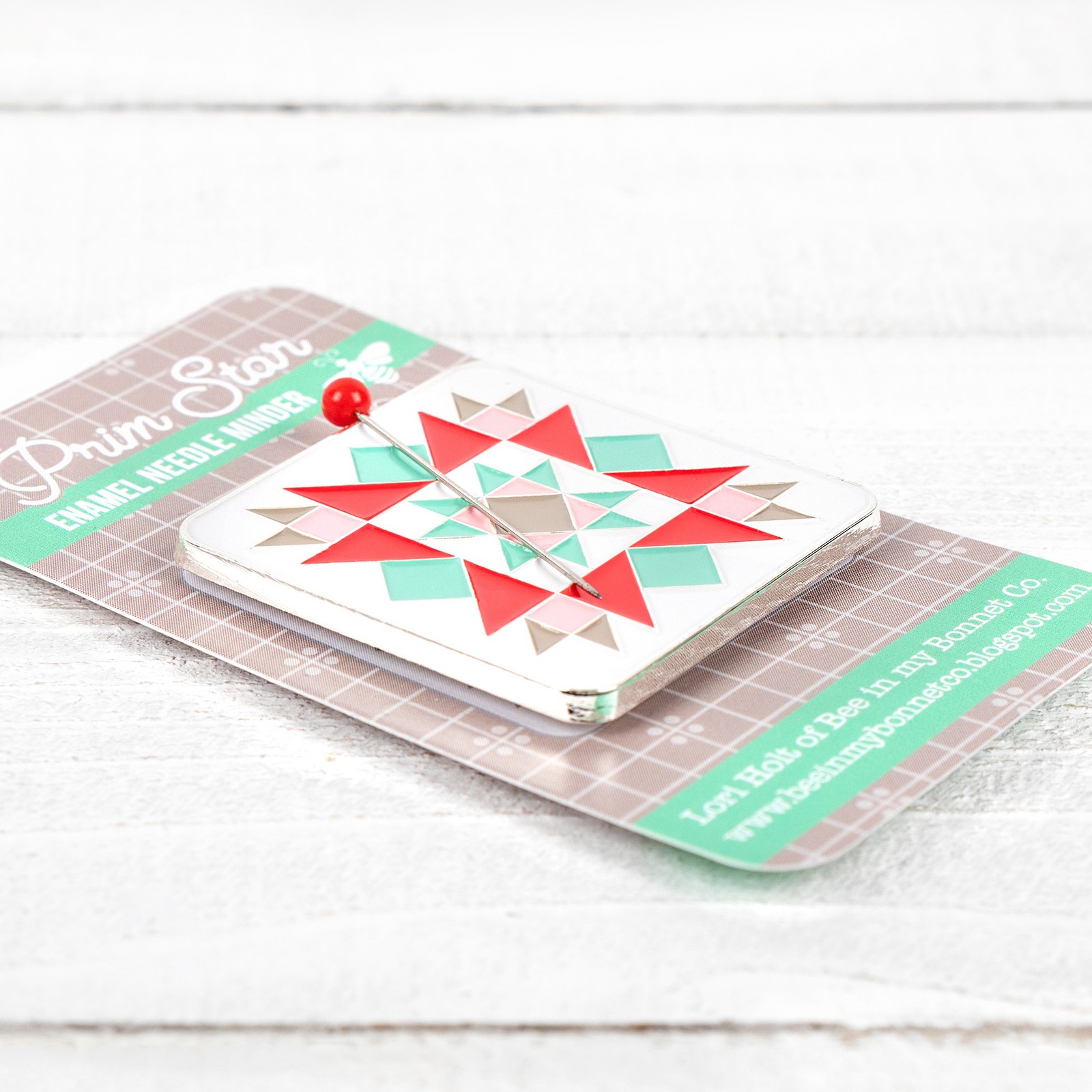It's Sew Emma Needle Minder Prim Star From Lori Holt