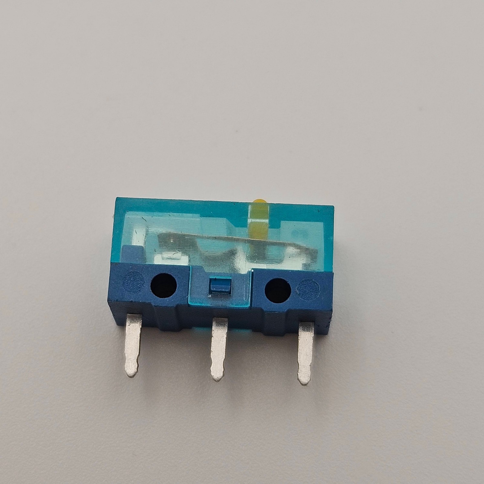 (4 PCs) Huano Transparent Blue shell yellow dot Mouse Micro-Switch 30m gaming