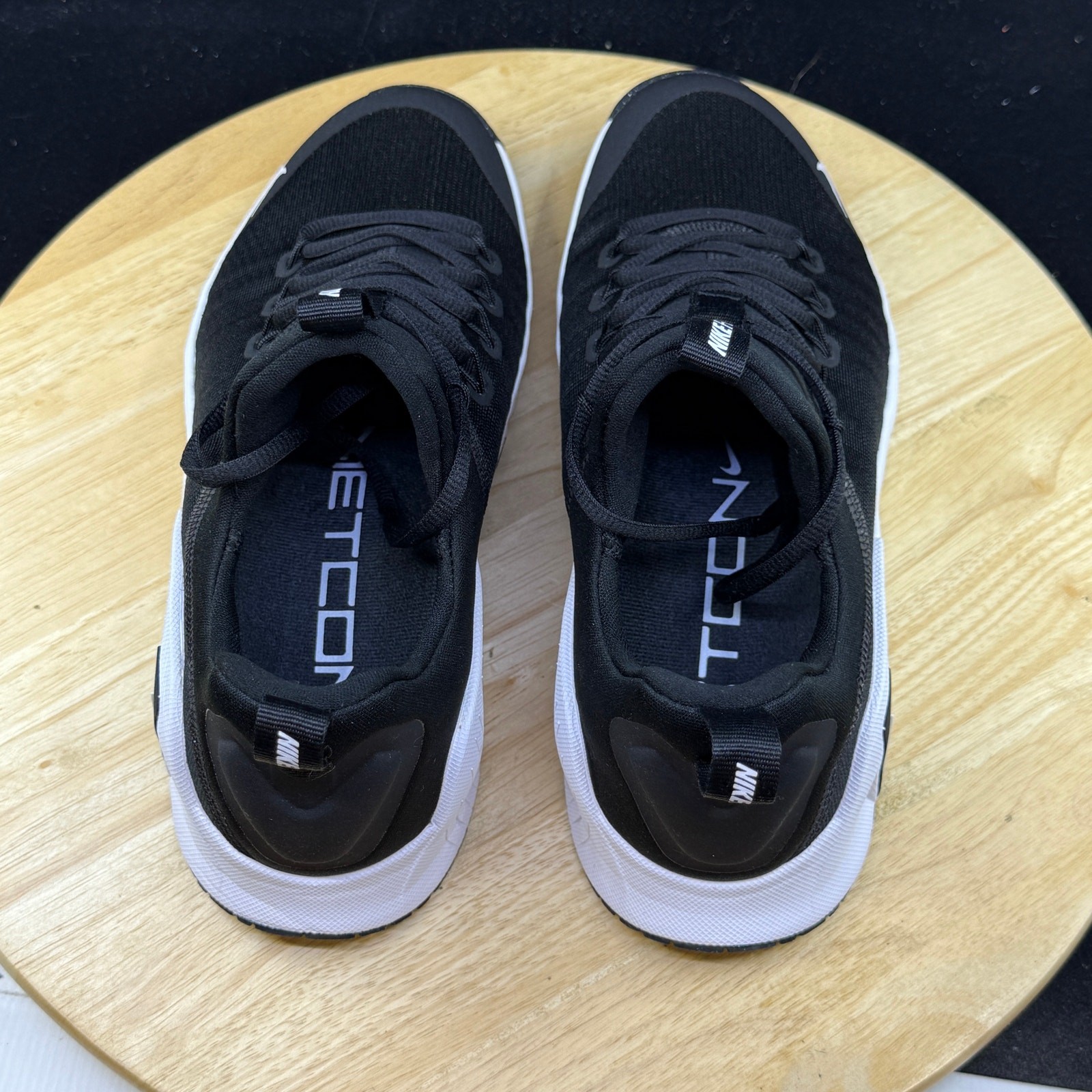 Nike Free Metcon 6 Men's Size 11 Black White Gym Athletic Shoes FJ7127-001