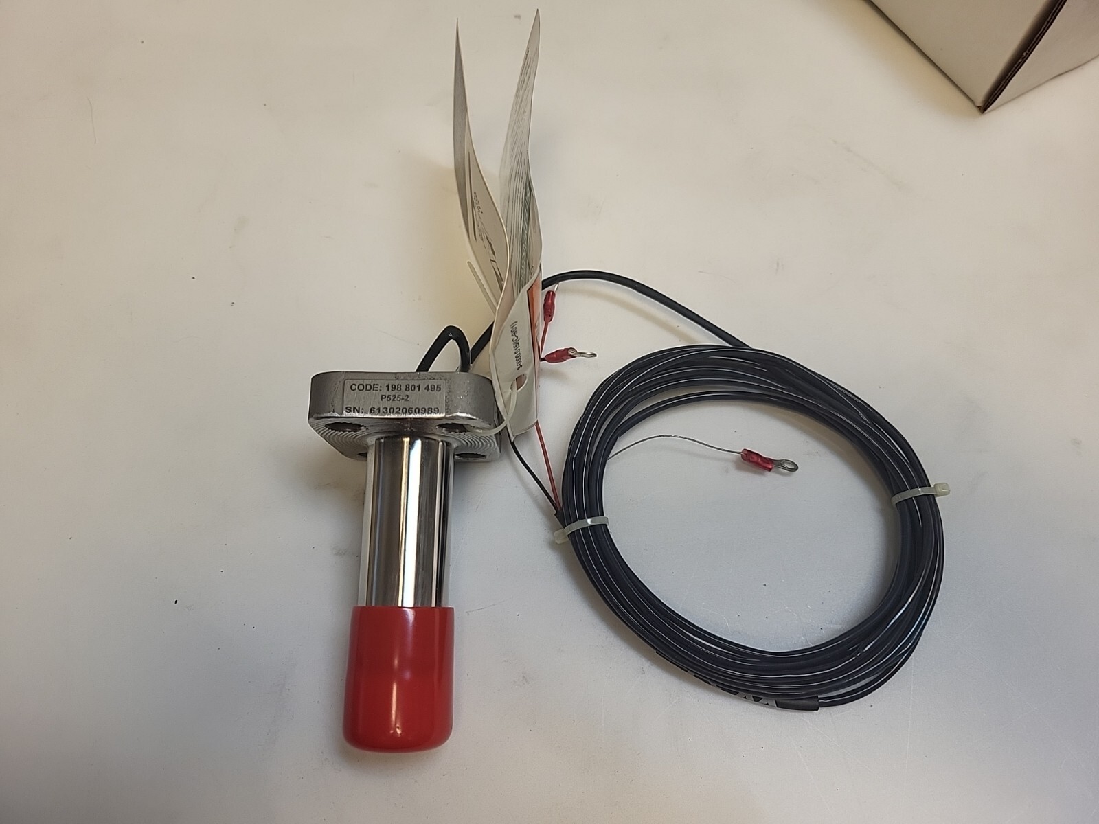 NEW GF Signet P525-2 Metalex Flow Sensor, 1.25-12" Pipe, 198 801 495
