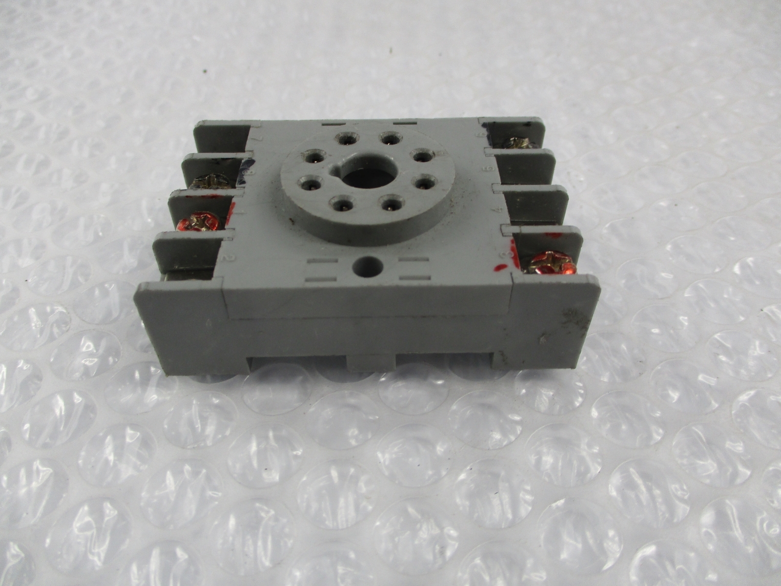 DAYTON 5X852E RELAY BASE UNMP
