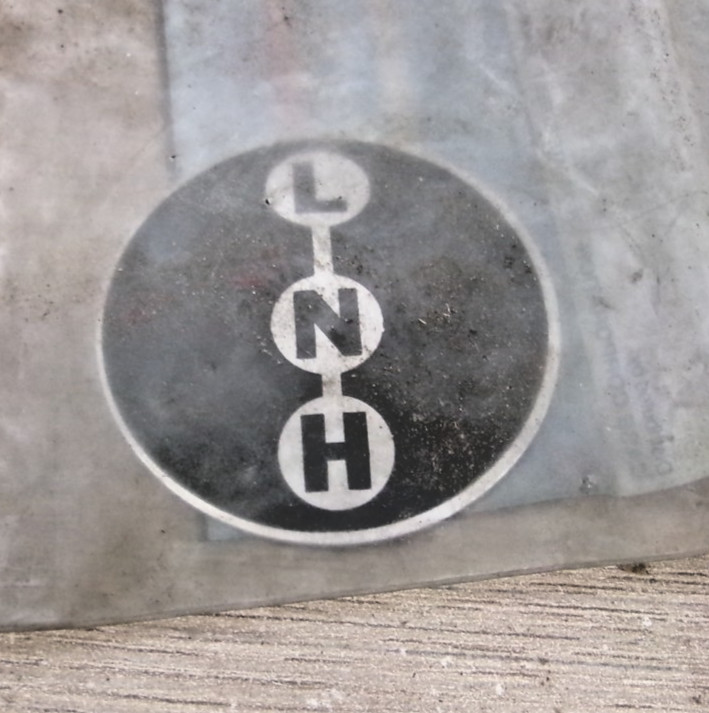 International Farmall Hydro Hi-Lo emblem-Genuine IH 2753957R1 656 826 Hydro 86 +
