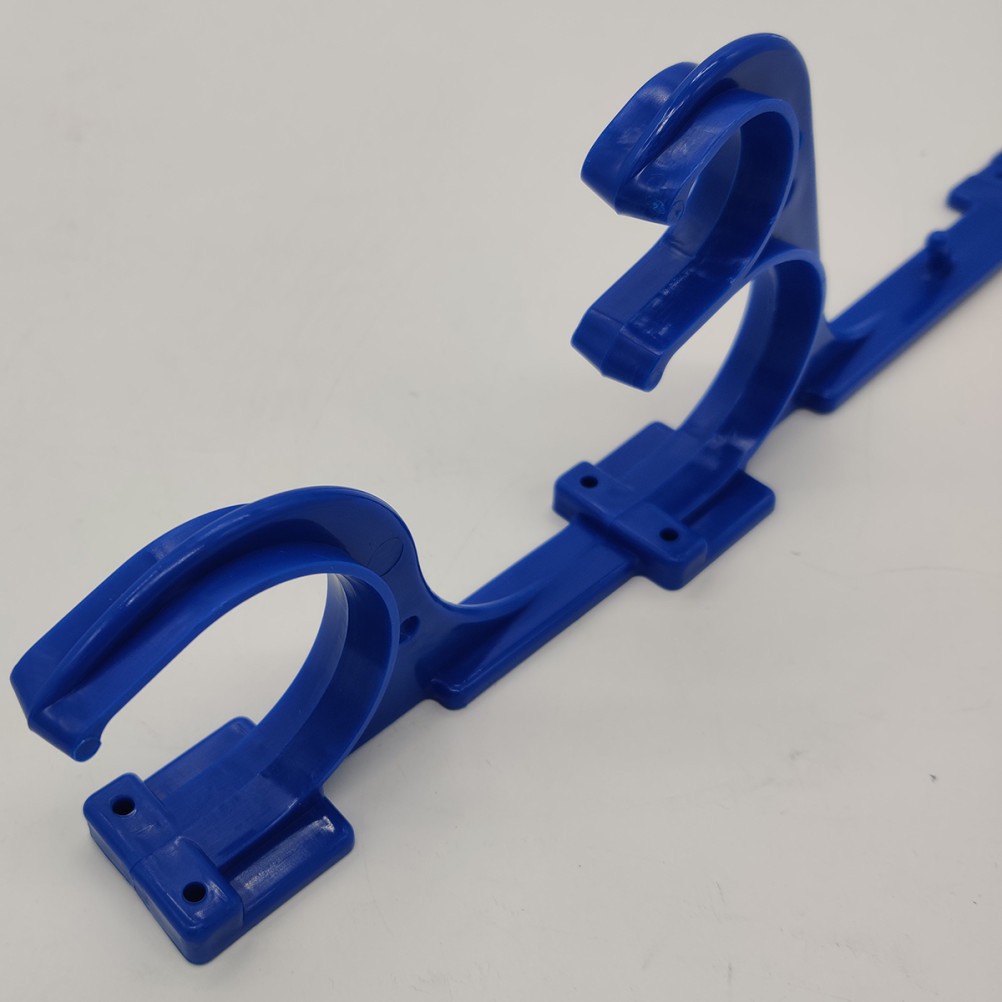 1 Set Blue Reusable Pool Cleaning Tool Hook Plastic Bracket for Home Storage