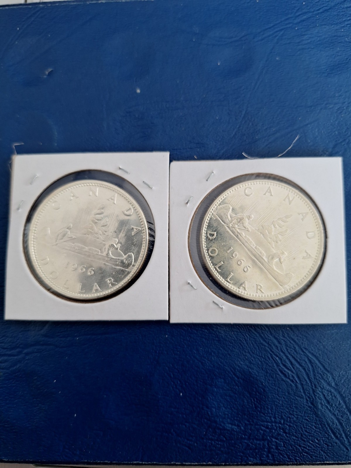 2-pcs 1966 CANADIAN SILVER DOLLAR ELIZABETH II CHOICE UNCIRCULATED+ CH. AU+ NICE