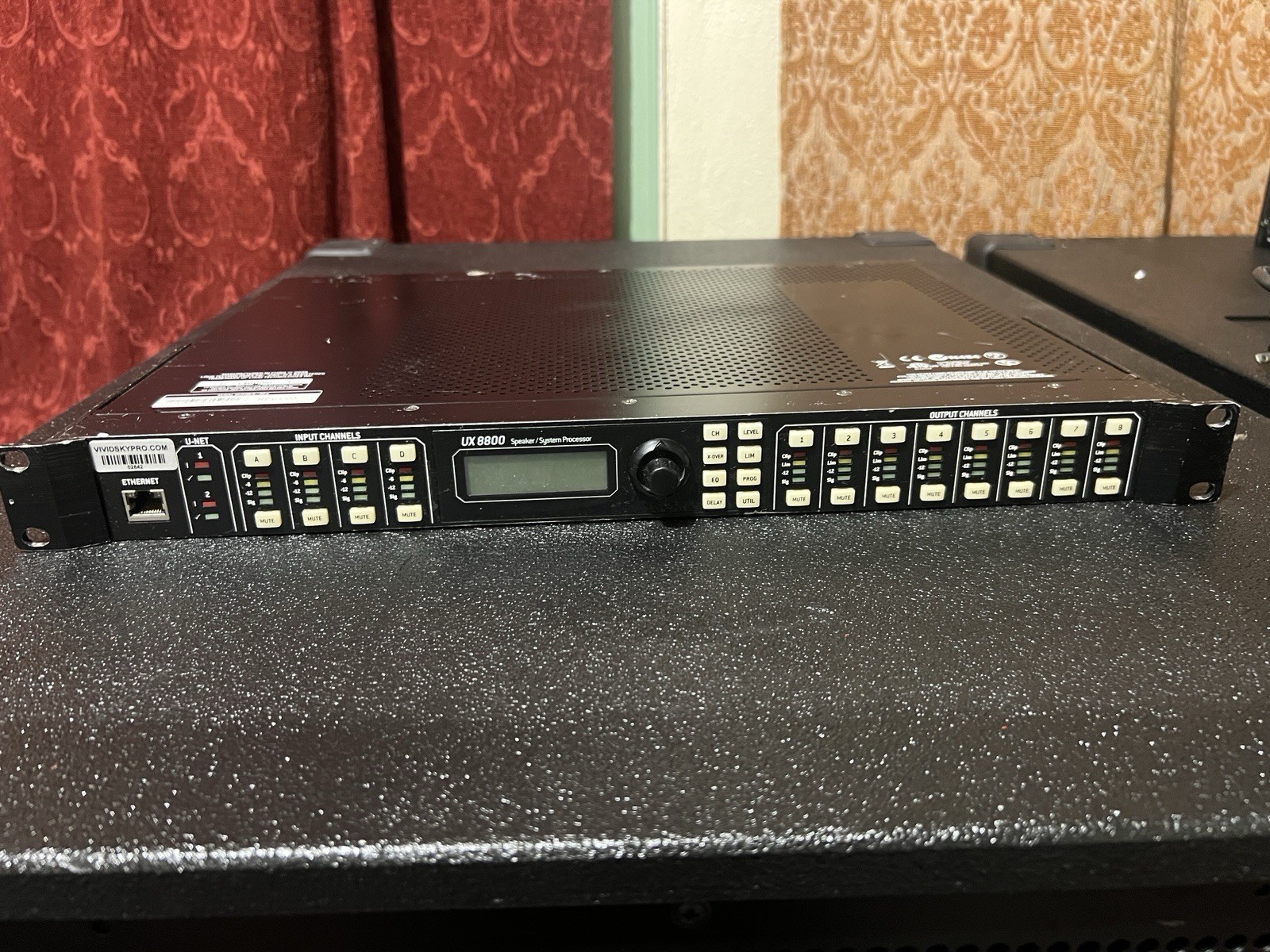 EAW UX8800 4 In, 8-out Digital Signal Processor Speaker Management Unit