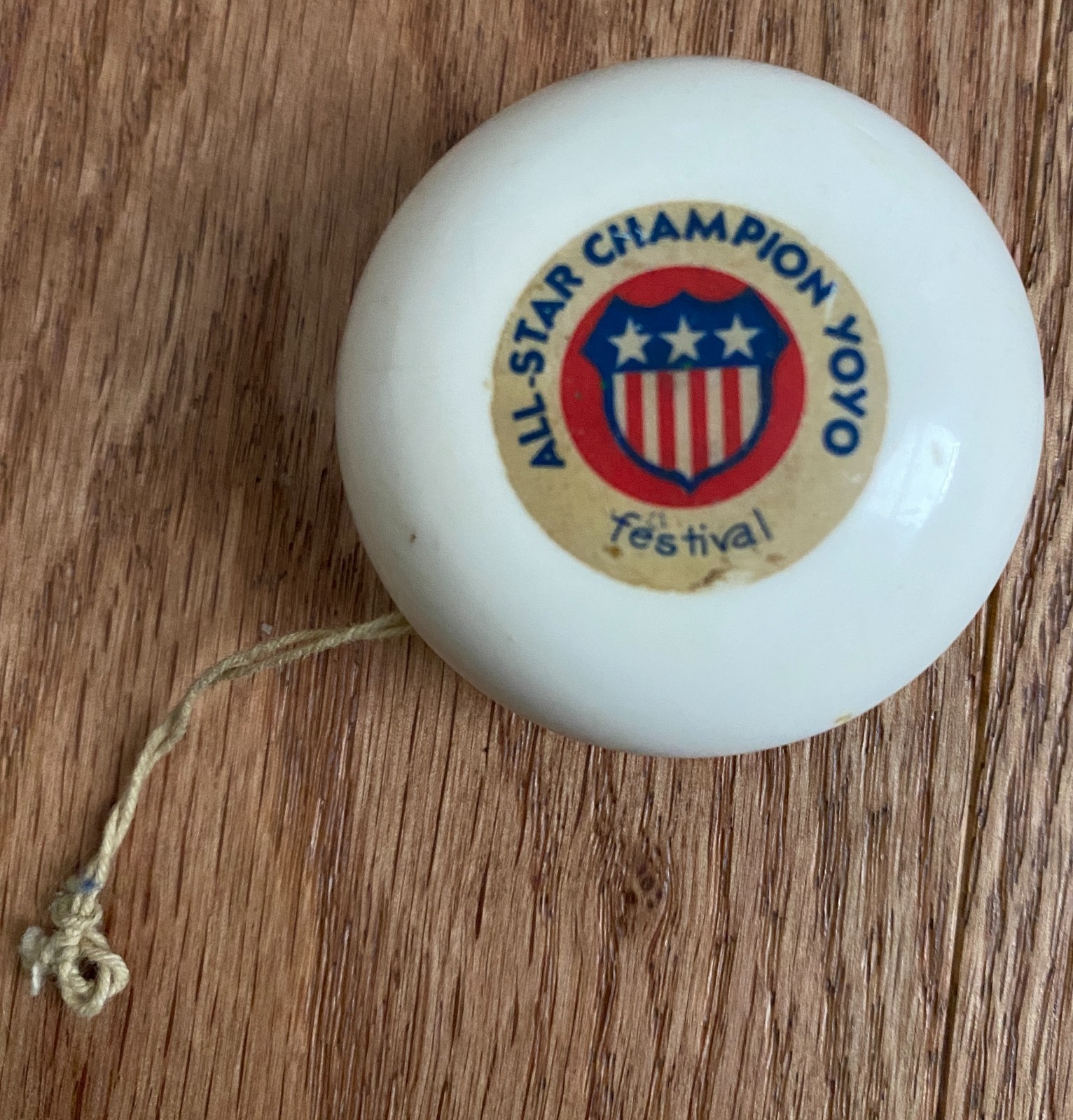 Vintage 1970s Plastic All Star Champion Festival Yo-yo with American Flag emblem