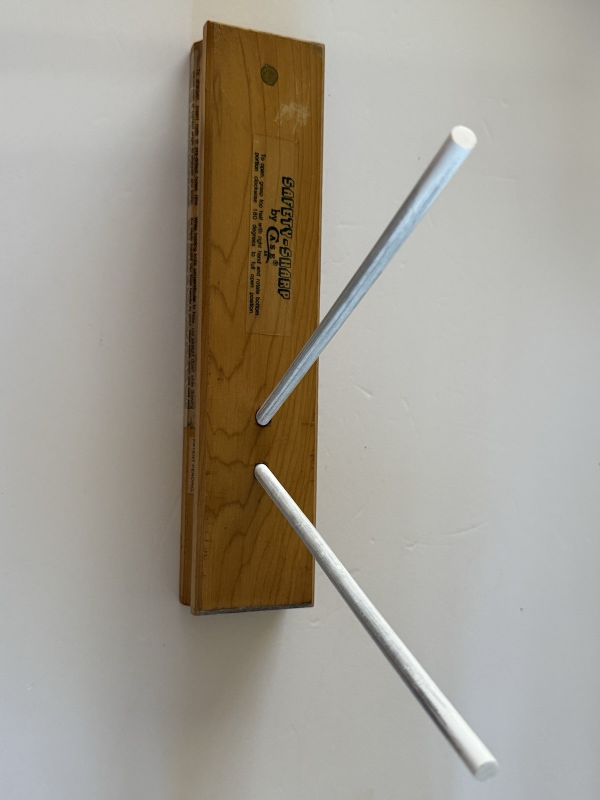 Case Safety Sharp Knife Sharpener Wood Case Holder With Rods
