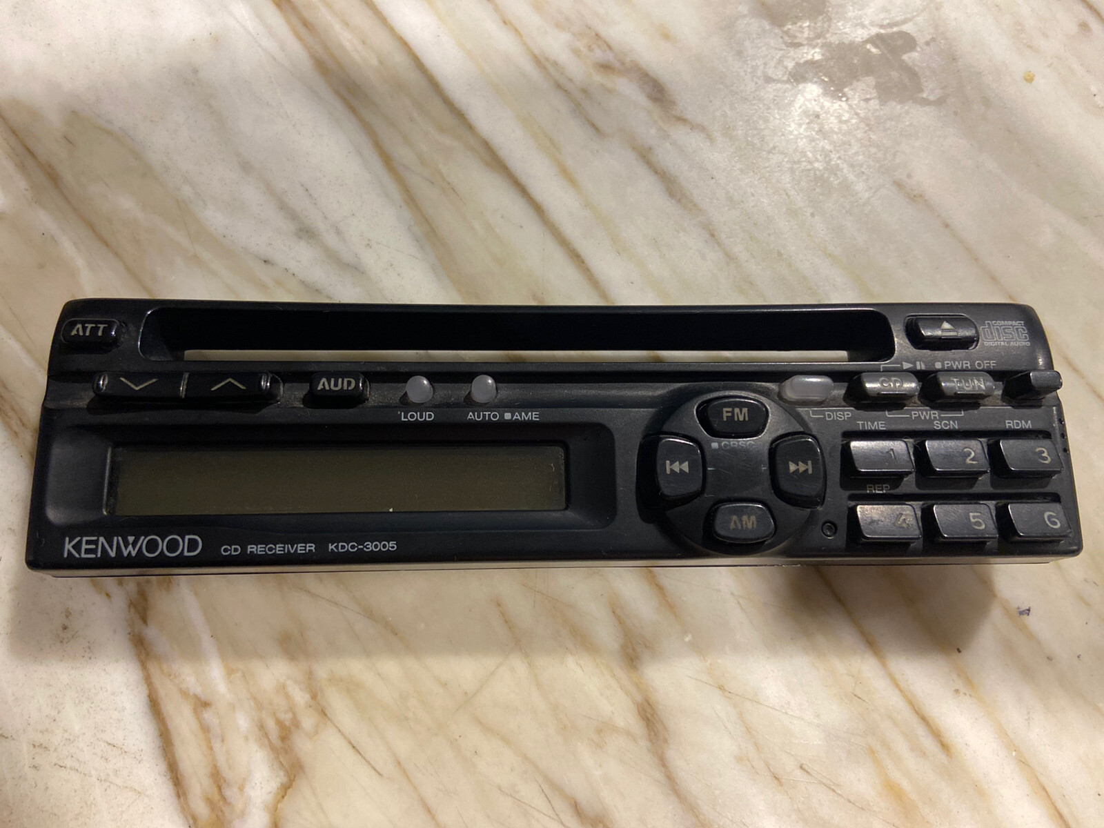 KENWOOD KDC-3005 CAR STEREO KENWOOD KDC-3005 FACEPLATE ONLY ONLY OEM🟠