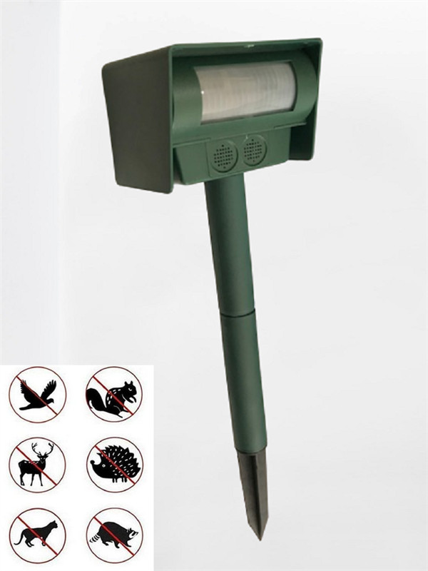 1/2/4-Pc Outdoor Solar Pest and Animal Repeller Waterproof PIR Motion Sensor