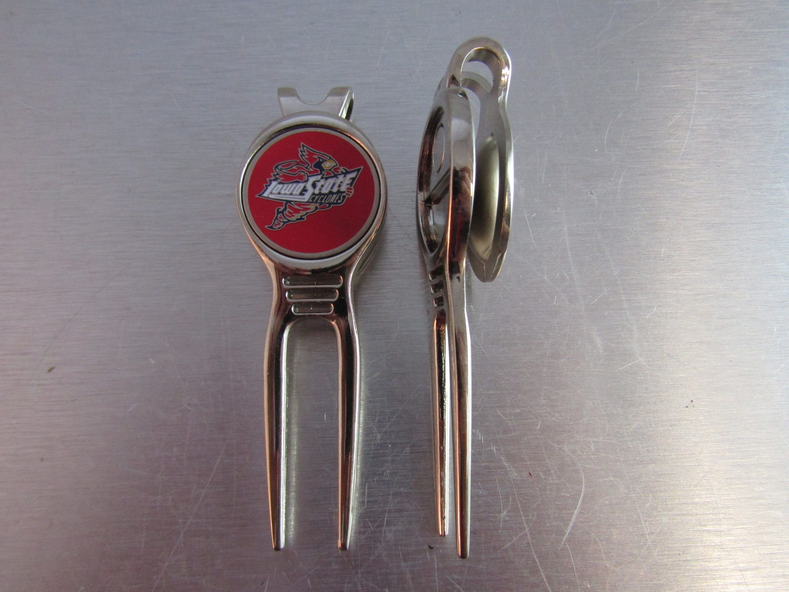 NCAA Golf Divot Repair Tool Beltclip w Ballmarker Silver Iowa State Cyclones Red