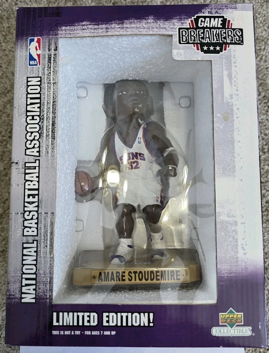 Amare Stoudemire ~ 2003 SUNS / KNICKS STATUE FIGURE CIB