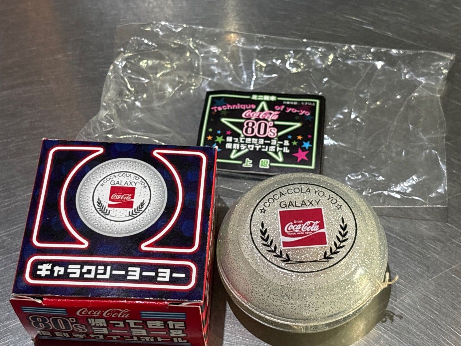 COCA COLA Spinner YO-YO GALAXY  2006 Top level Japanese Russell Edition