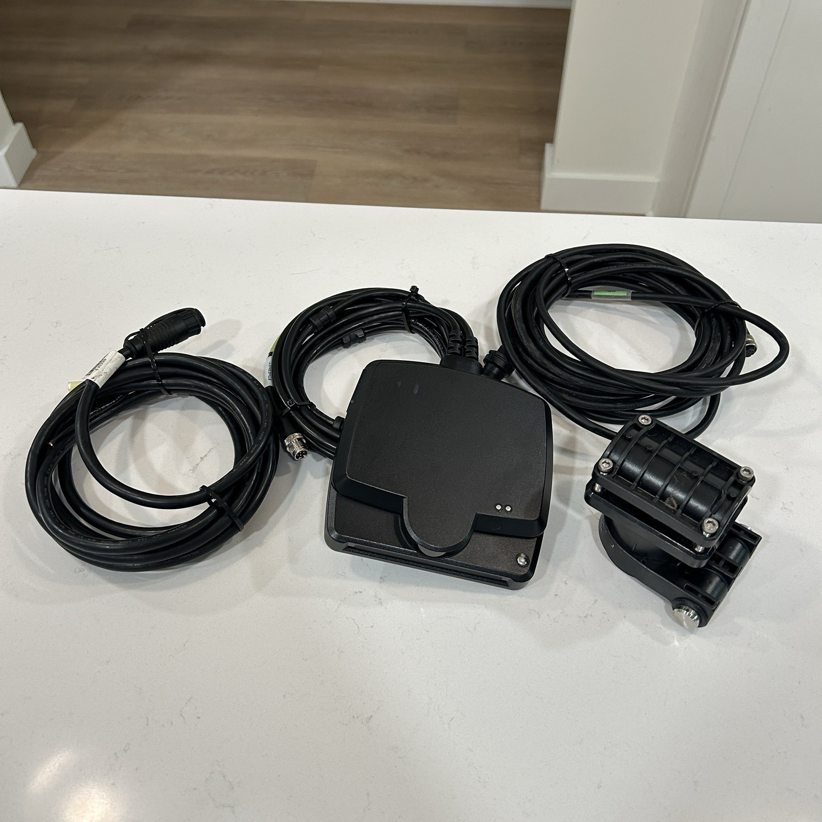Humminbird MEGA Live Imaging Forward Facing Sonar Transducer