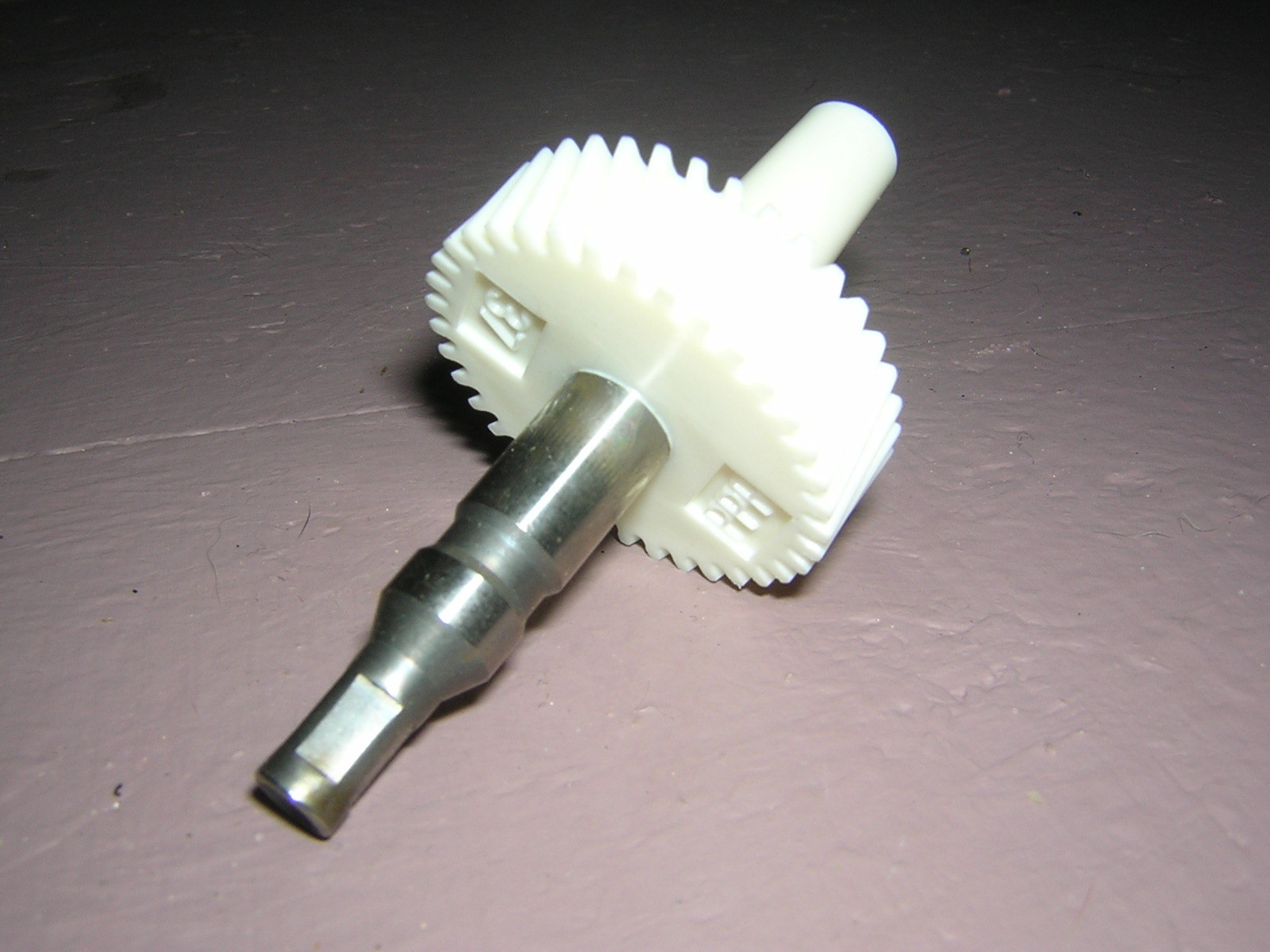 37 Tooth Short Shaft Speedometer Gear w/oring 52067637 6035709 Fit's Dodge Jeep