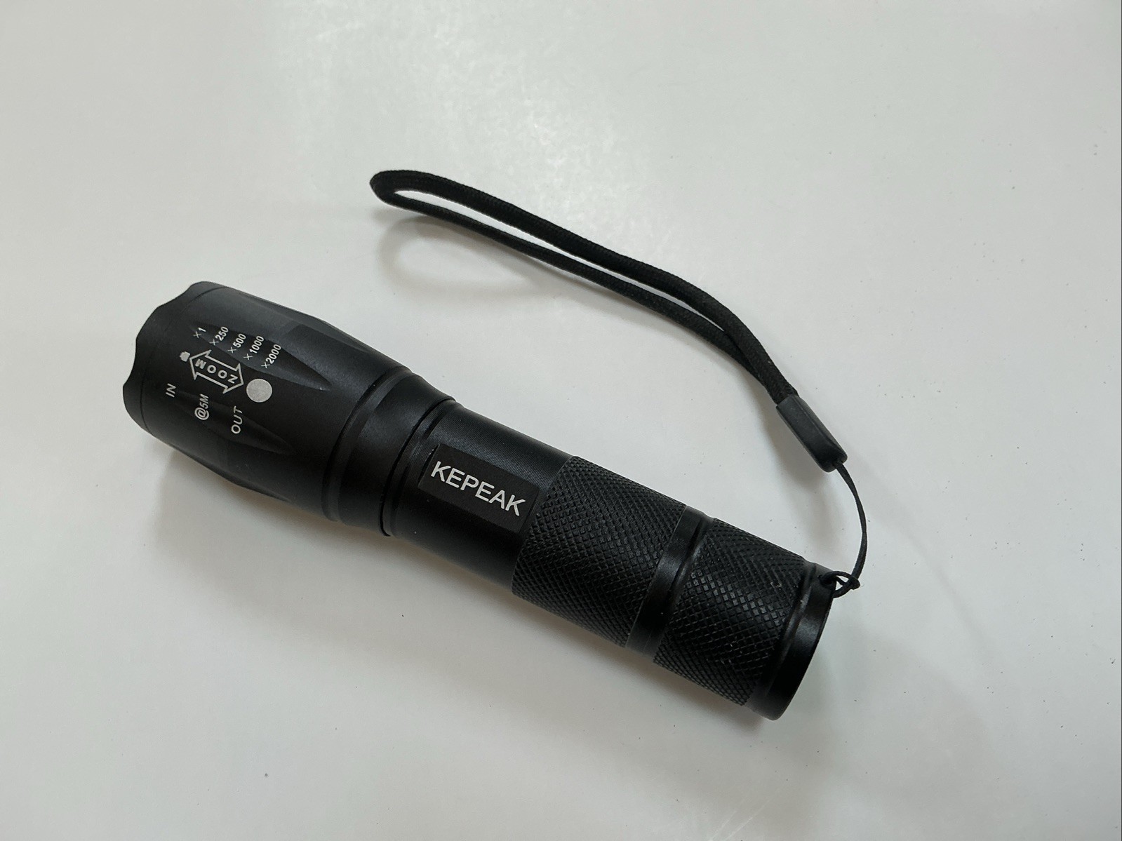 Black LED Adjustable Focus Cordless Flashlight with Wrist Strap, Metal 5”