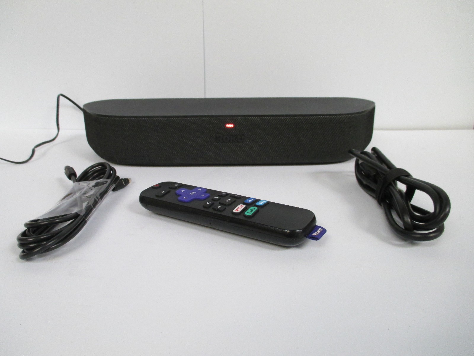 Roku Streambar 9102X 4K HDR 2-In-1 TV Soundbar Built-In Streaming Media Player