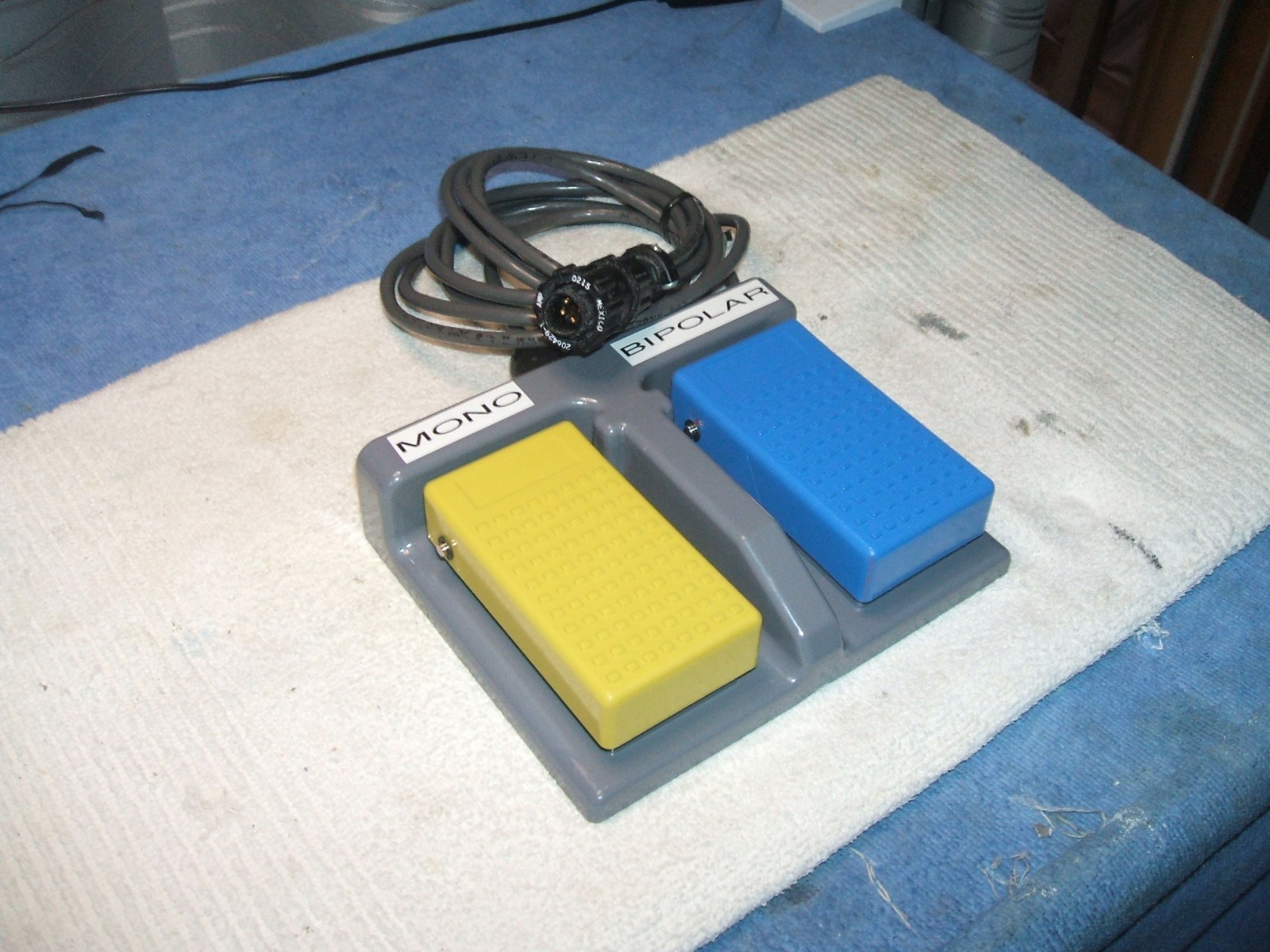 Foot Pedal for Bovie A1250/A1250S/A2250/A3250 ESU, Ready to Use,Looks New
