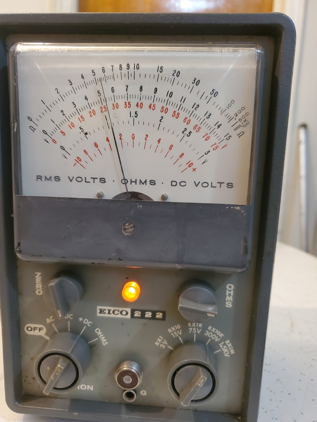 EICO 222 VACUUM TUBE VOLTMETER - VOLT OHM METER - NOT TESTED..POWER ON